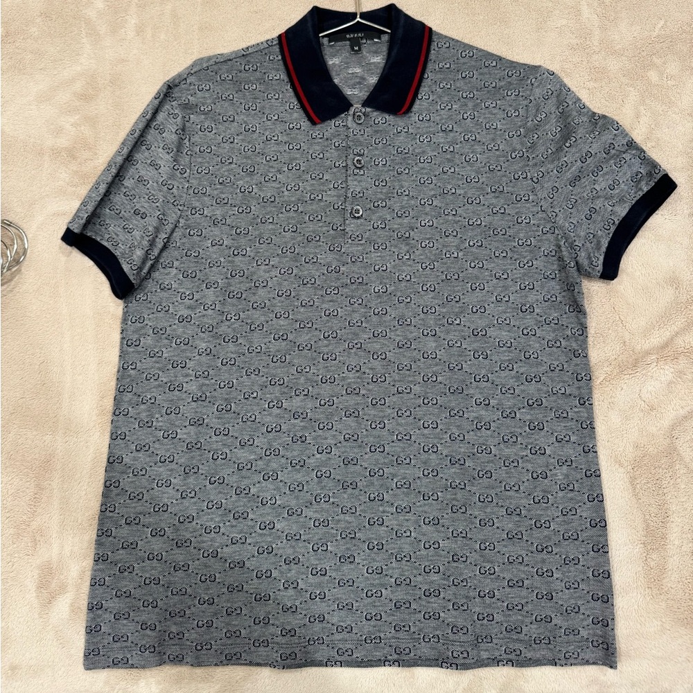 Gucci size M